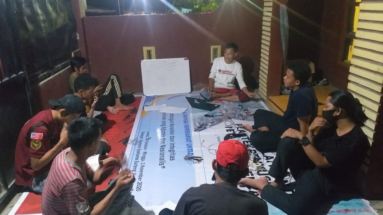 Merawat Kewarasan Melalui Ngopi Literasi